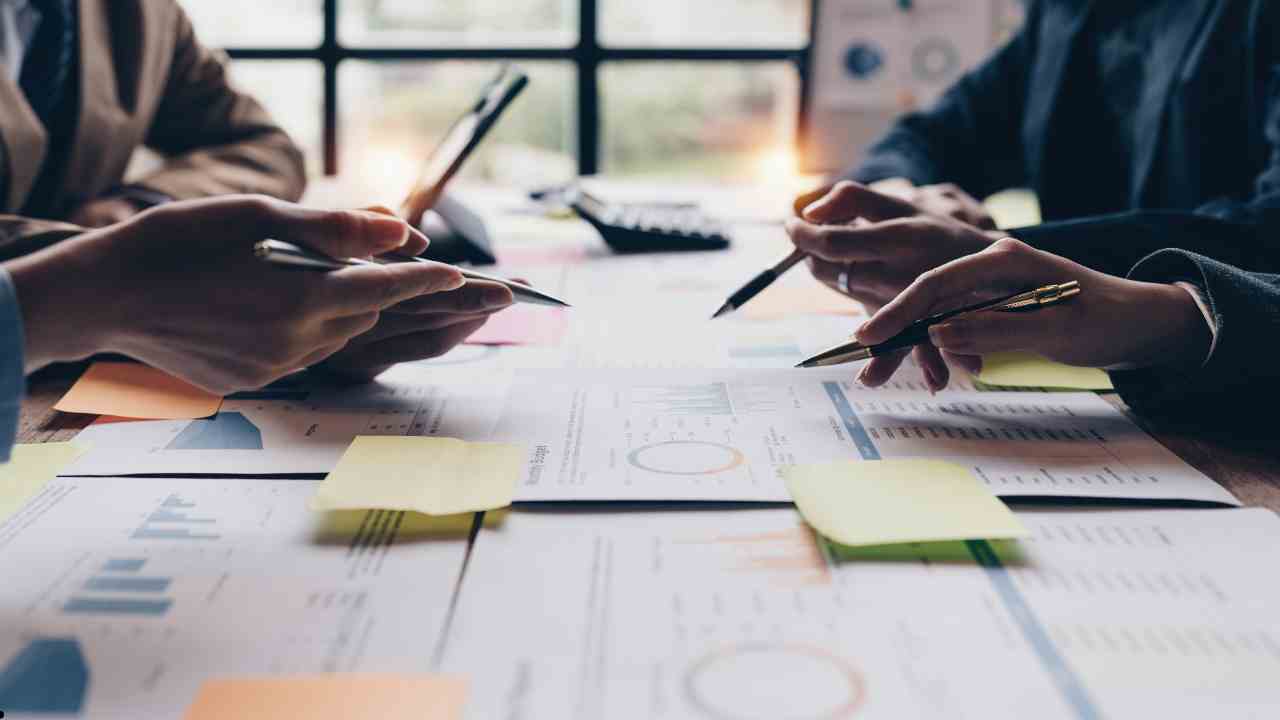 quanto ganha um estrategista de marketing digital​